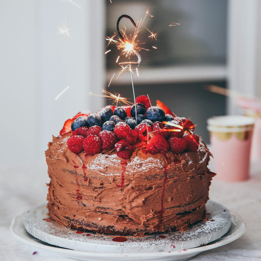 Berry & Chocolate Cake